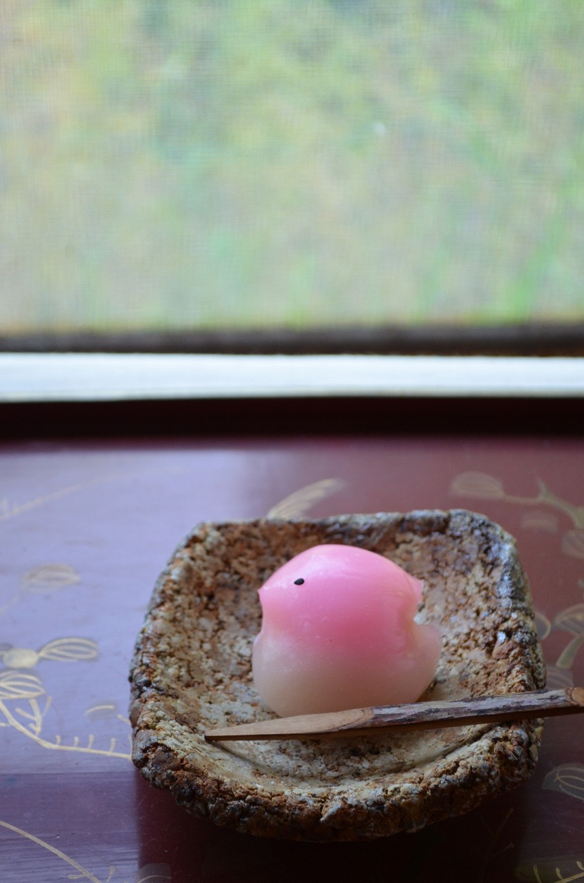 備前礫正方小皿　Takahiro Hosokawa　－都鳥ー