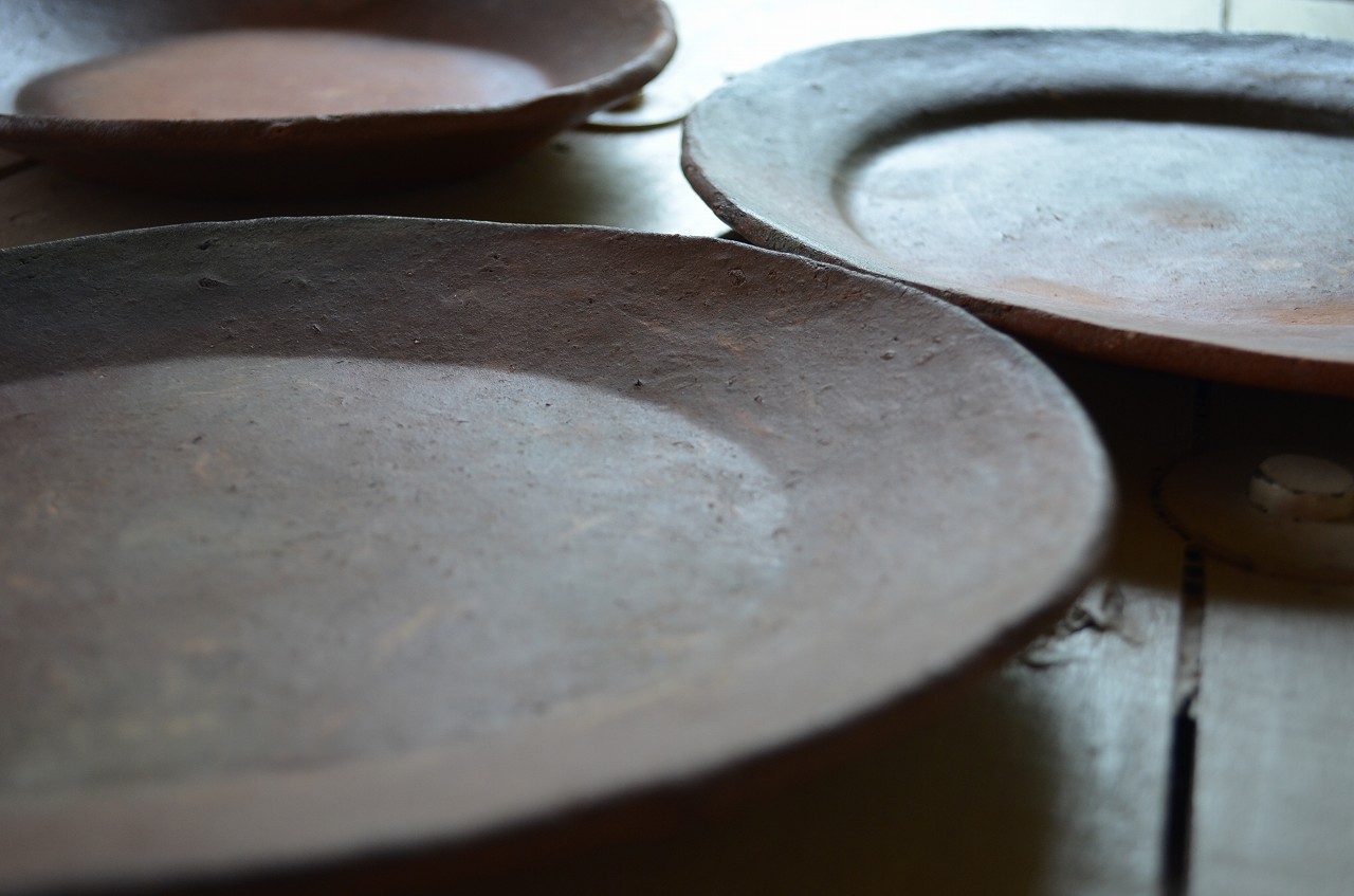 リム皿　平皿　楕円リム皿（すべて細川敬弘）