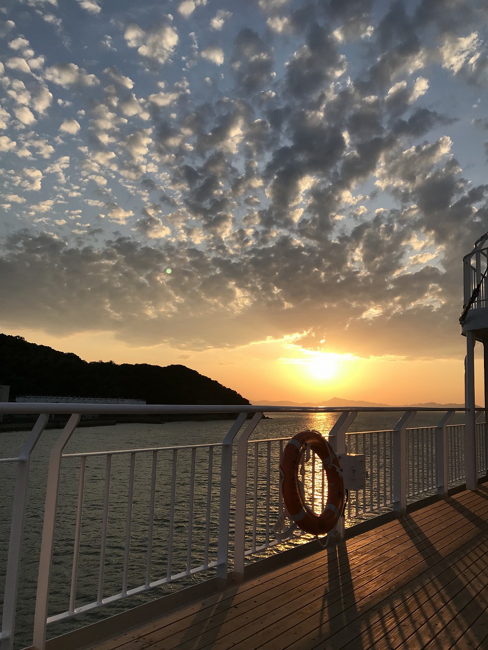 瀬戸内海の夕日