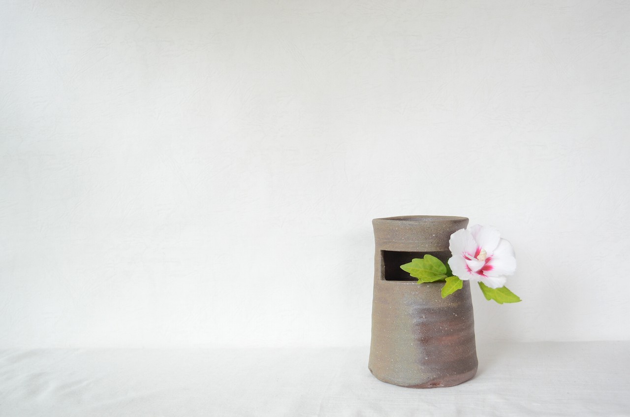 備前一重切花入　Yoshiteru Takariki　－宗旦木槿－