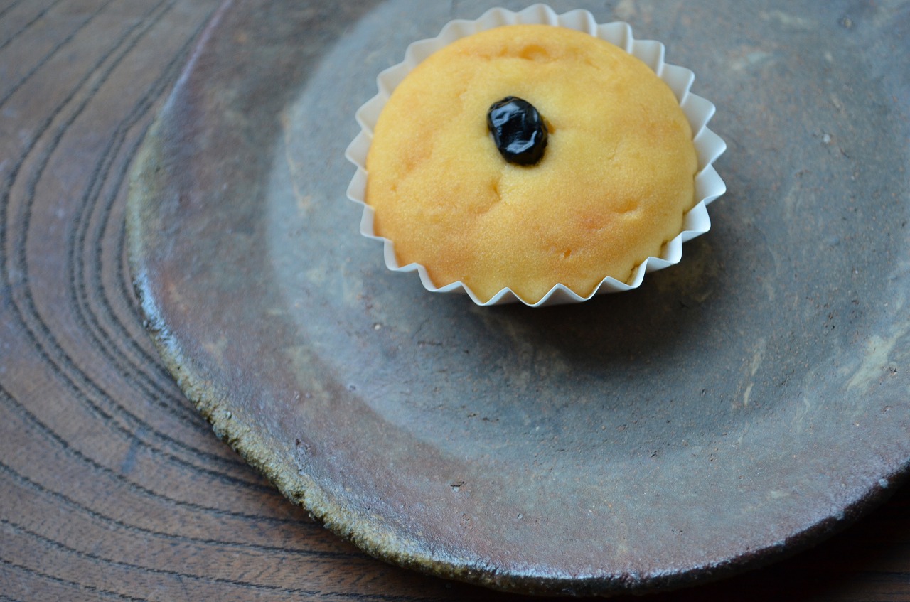 備前リム皿　Takahiro Hosokawa　－芋菓－