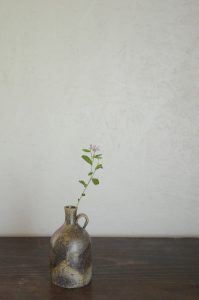 備前花入　QuietHouse　－嫁菜－