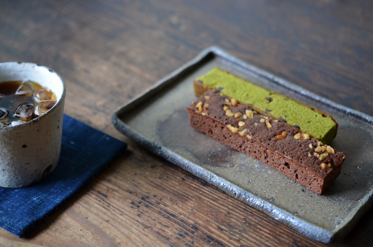 備前長方小皿　Takahiro Hosokawa　－パウンドケーキ－