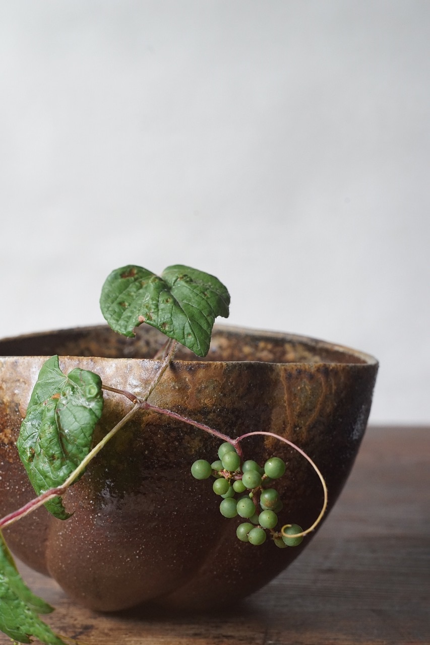 備前花器　Takuma Watanabe　－山ぶどう－