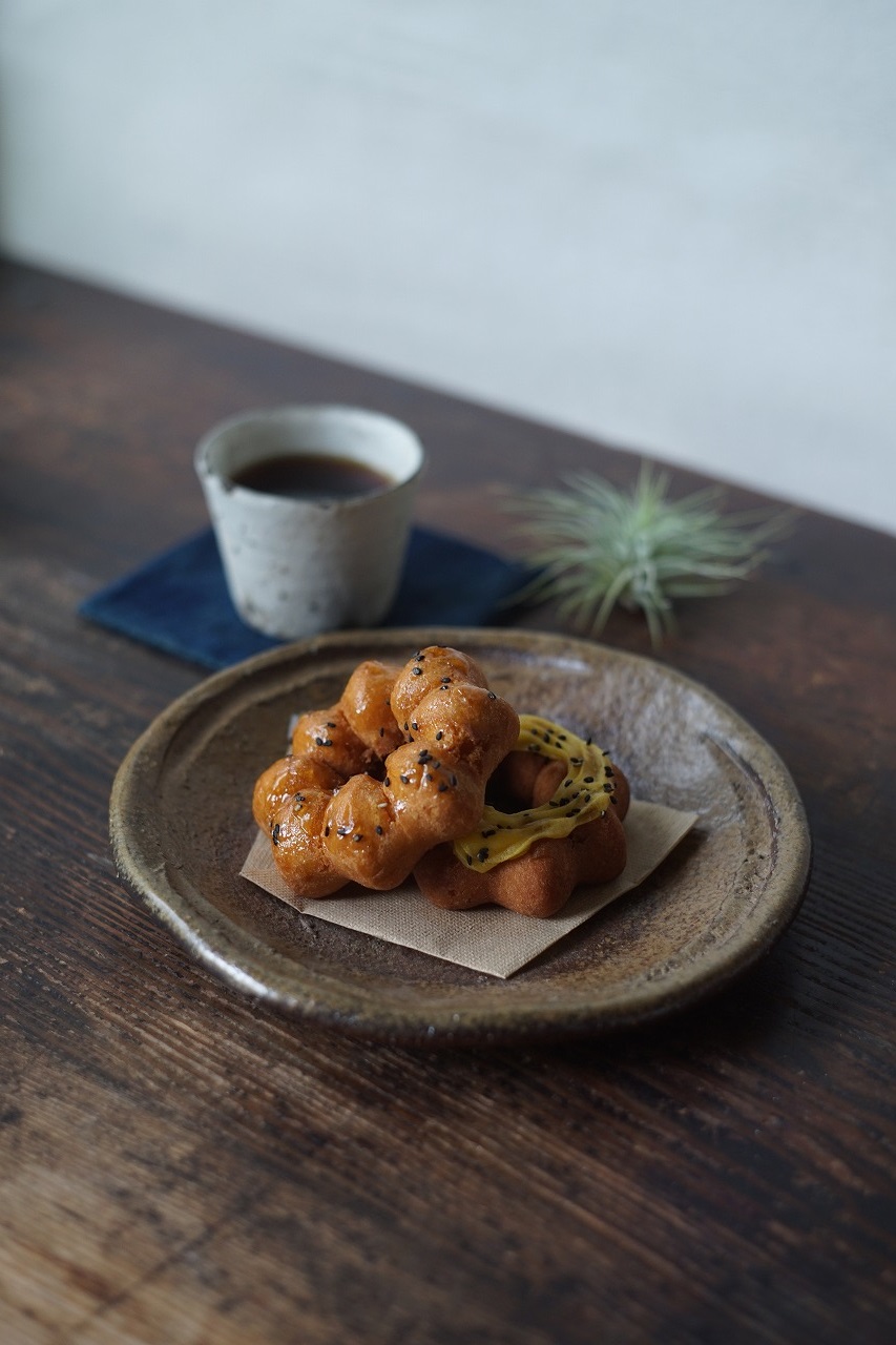 備前七寸皿　Naoki Yokoyama　－さつまいもド－