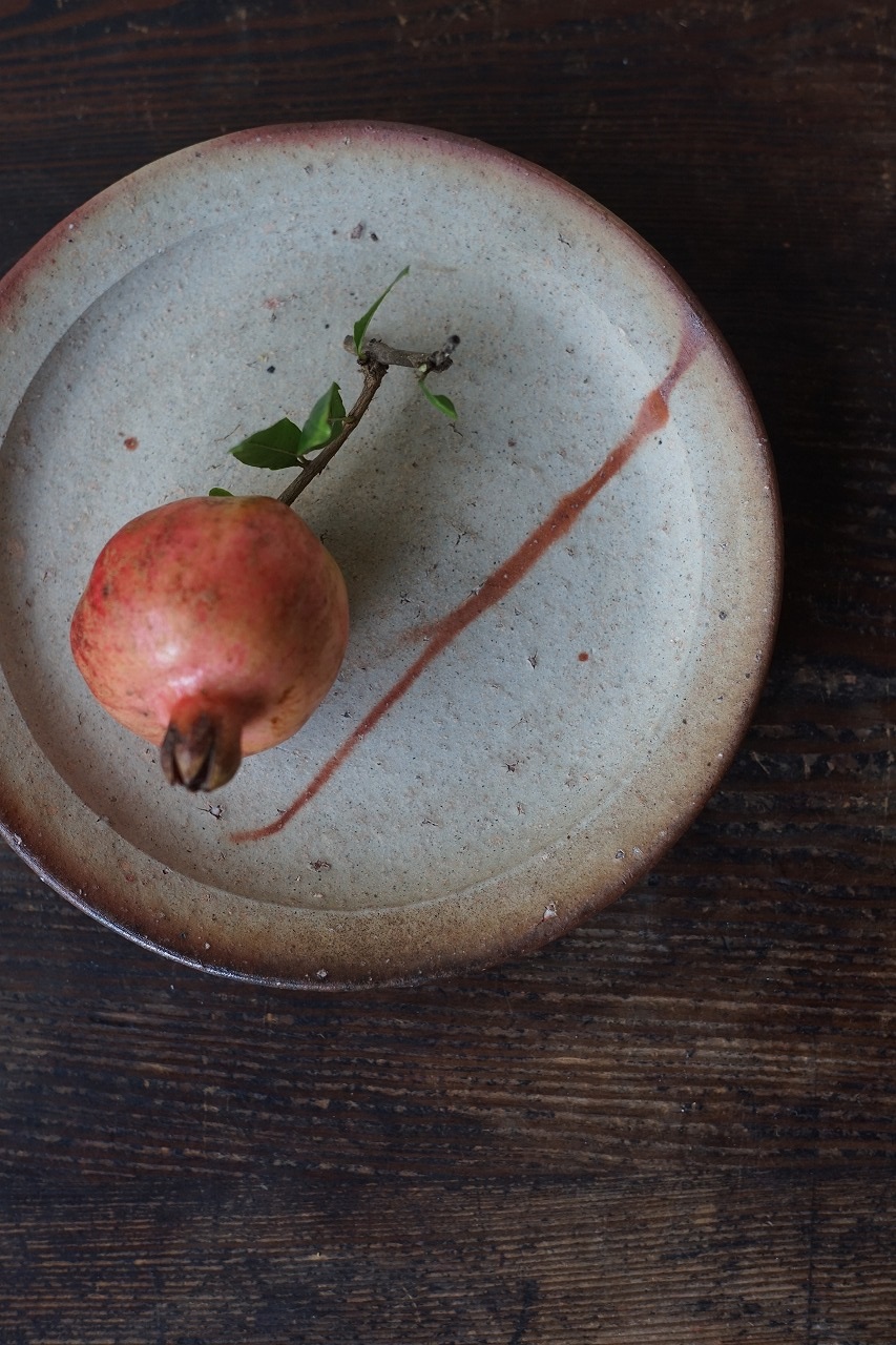 備前七寸皿　Mamoru Taku　－柘榴－