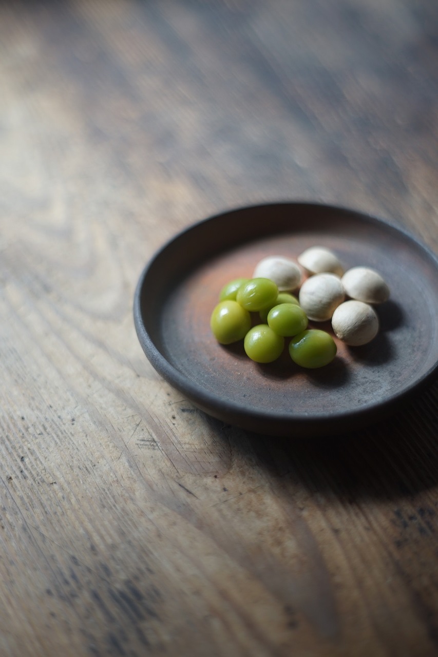 備前銅鑼小鉢　Sin Isezaki　－銀杏－