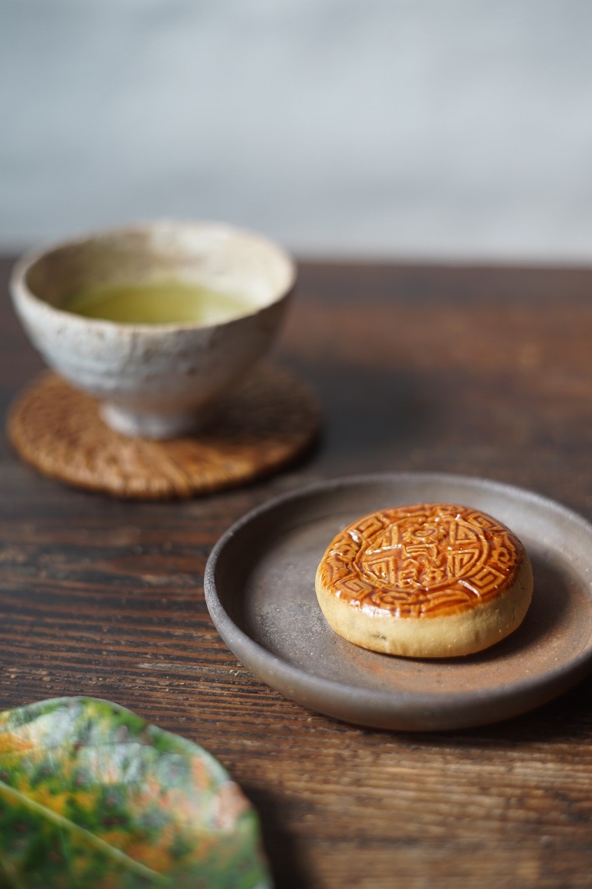 備前銅鑼小鉢　Sin Isezaki　－月餅－