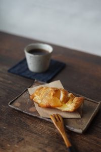 備前長方小皿　Takahiro Hosokawa　－アップルデニッシュ－