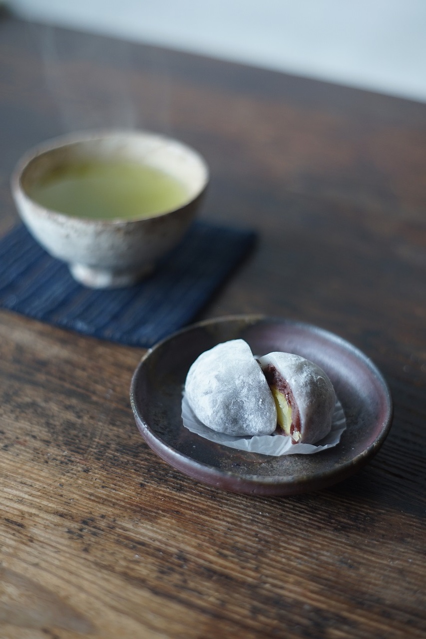 備前まる小皿　QuietHouse　－栗大福－