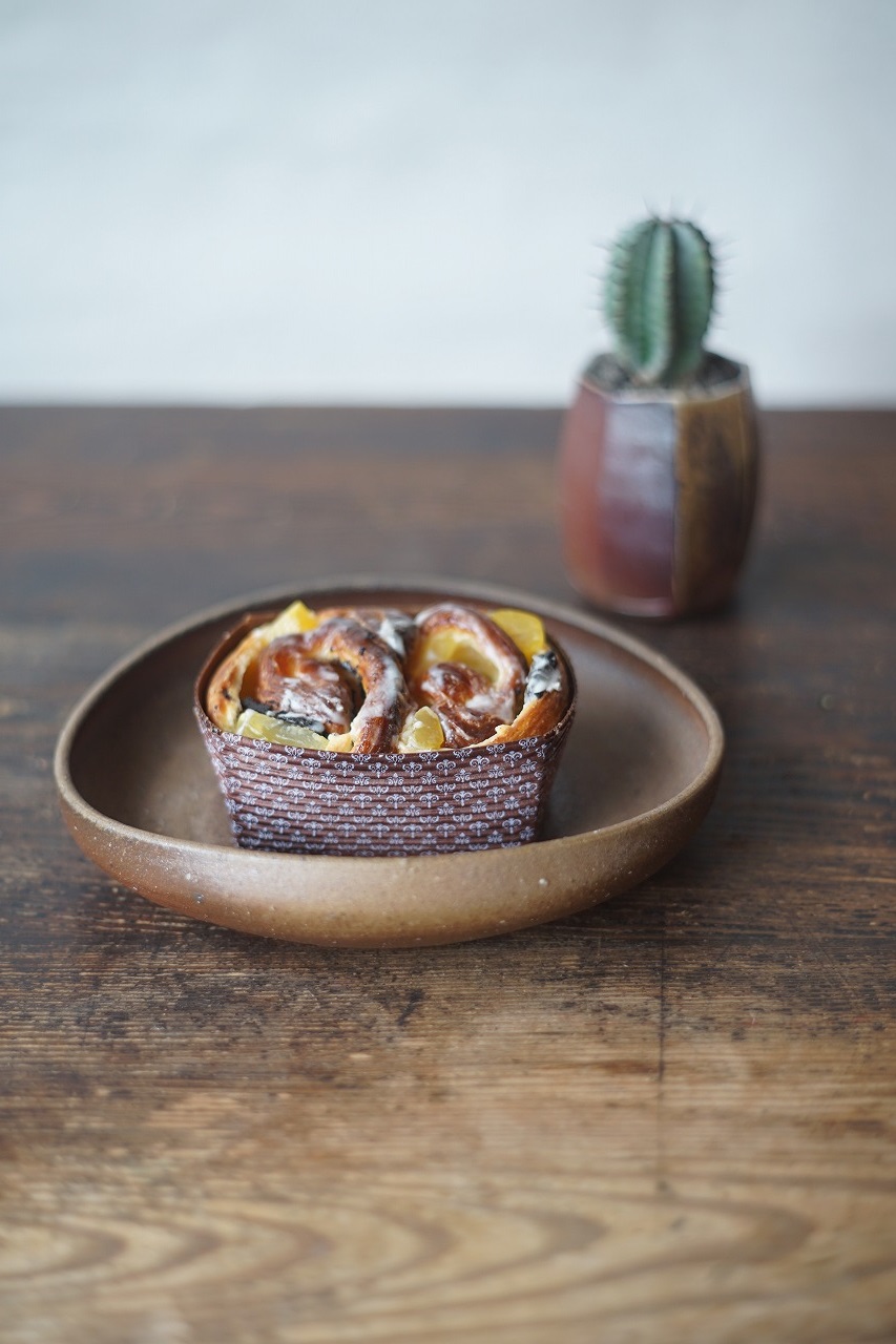 備前鉢　Yoshiteru Takariki　ー栗とホワイトチョコのブリオッシュー