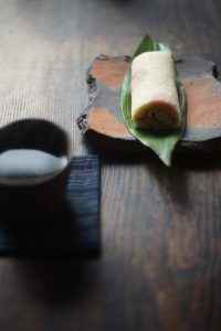 備前陶片正方小皿　Takahiro Hosokawa　－ロールちゃん－