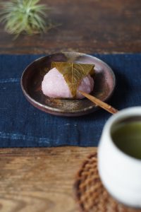 備前まる小皿　QuietHouse　－桜もち－る小皿　QuietHouse　－桜もち－