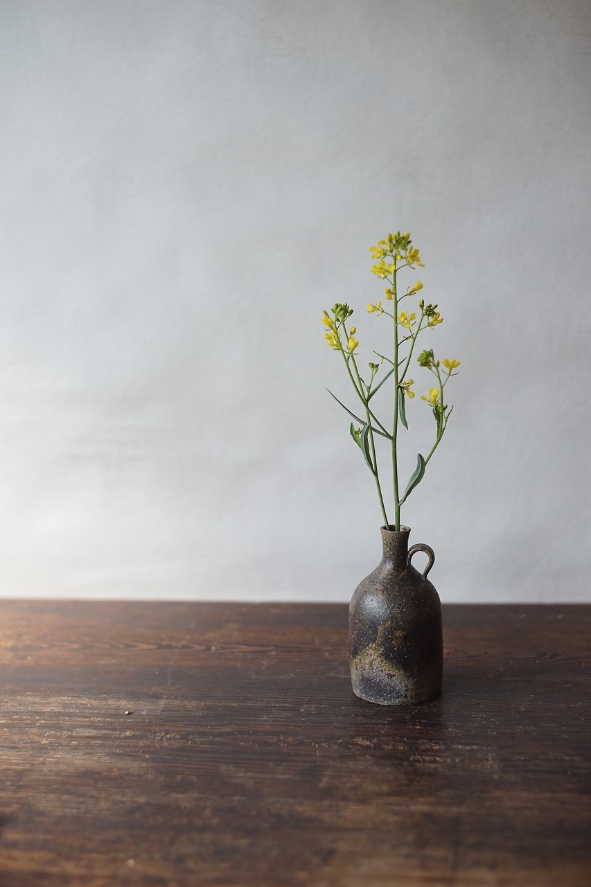 備前花入　QuietHouse　－菜の花－