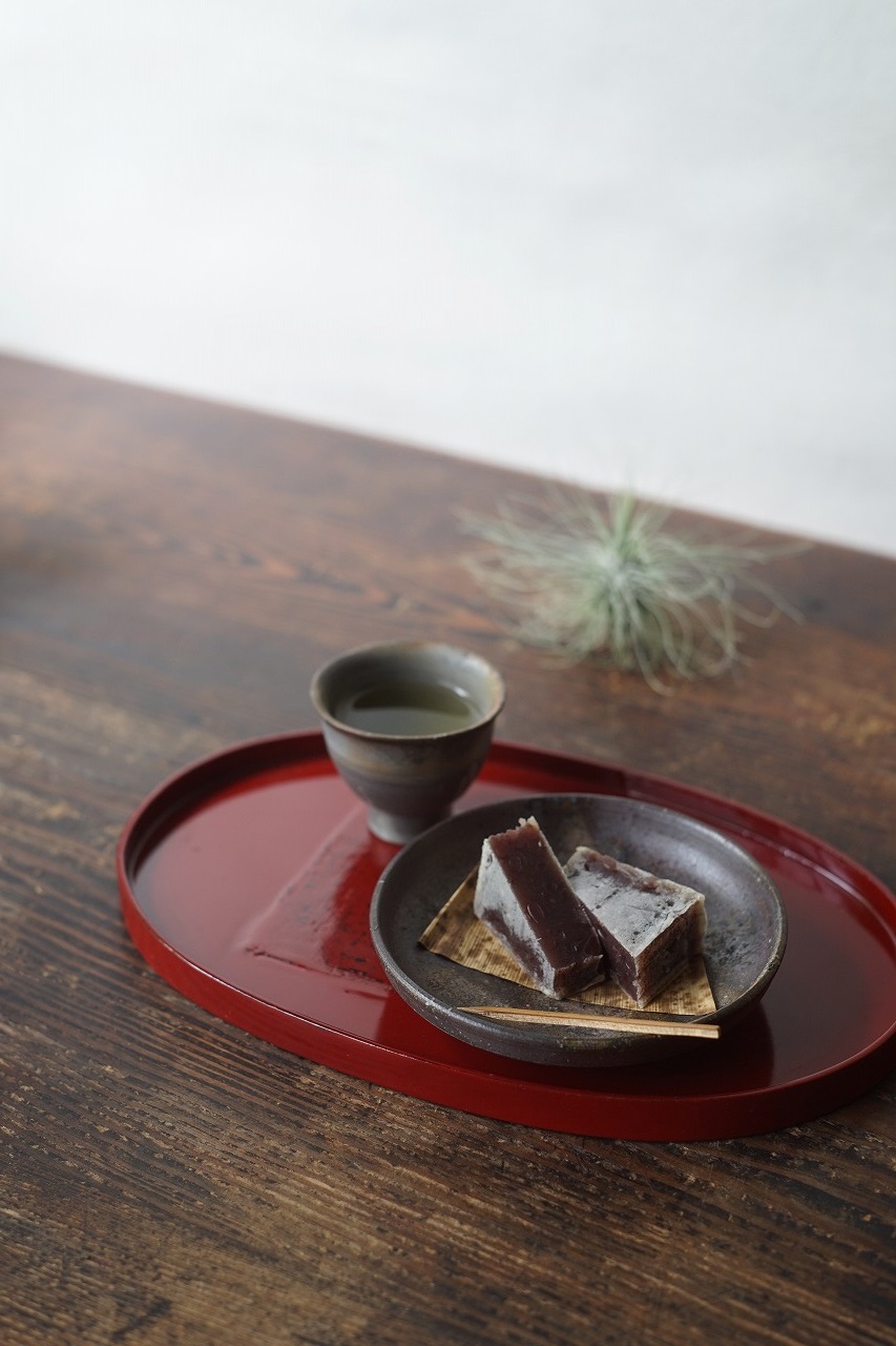 備前まる小皿　QuietHouse　－きんつば－