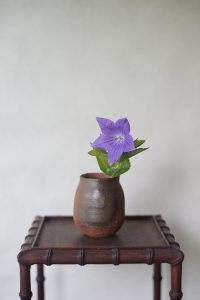 備前小壺　Yoshiteru Takariki　－桔梗－