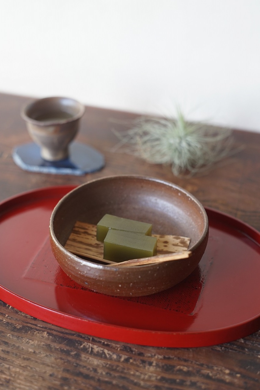 備前小鉢　Yoshiteru Takariki　－抹茶羊羹－