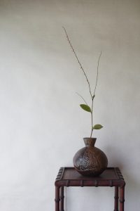 備前花入　Takuma Watanabe　ー水引草ー