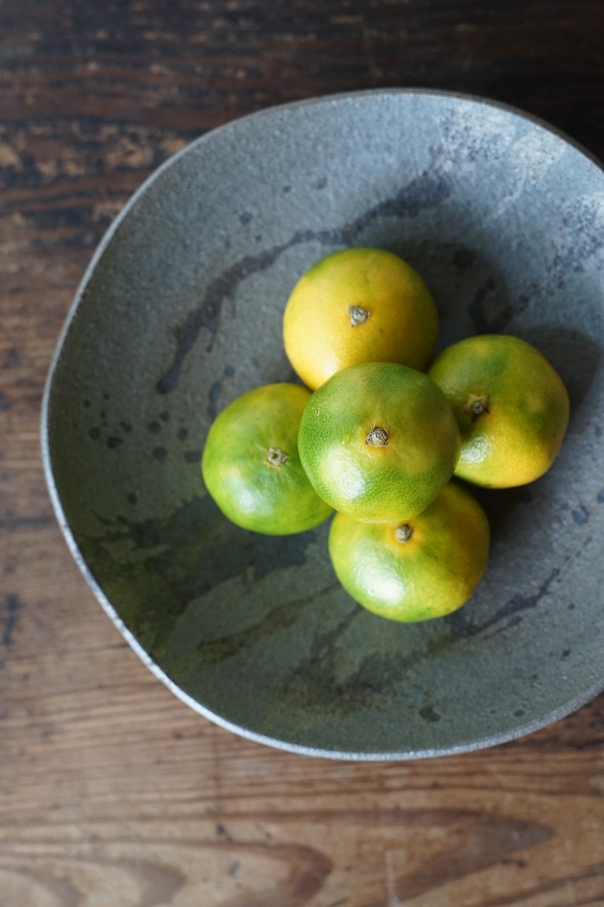 備前六角皿　Takuma Watanabe　－みかん－