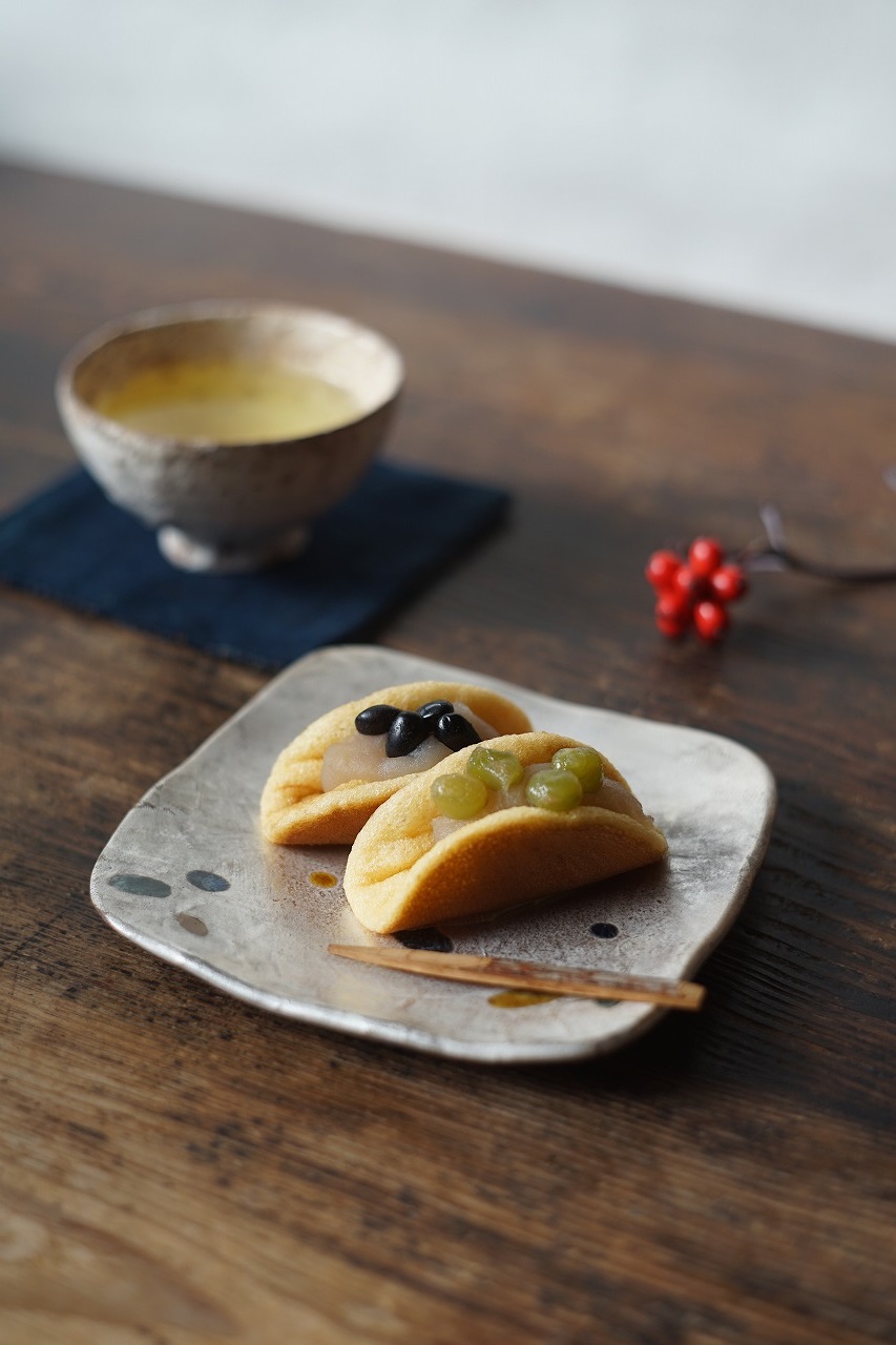 備前銀三彩角皿　Sin Isezaki　ーどらやきー