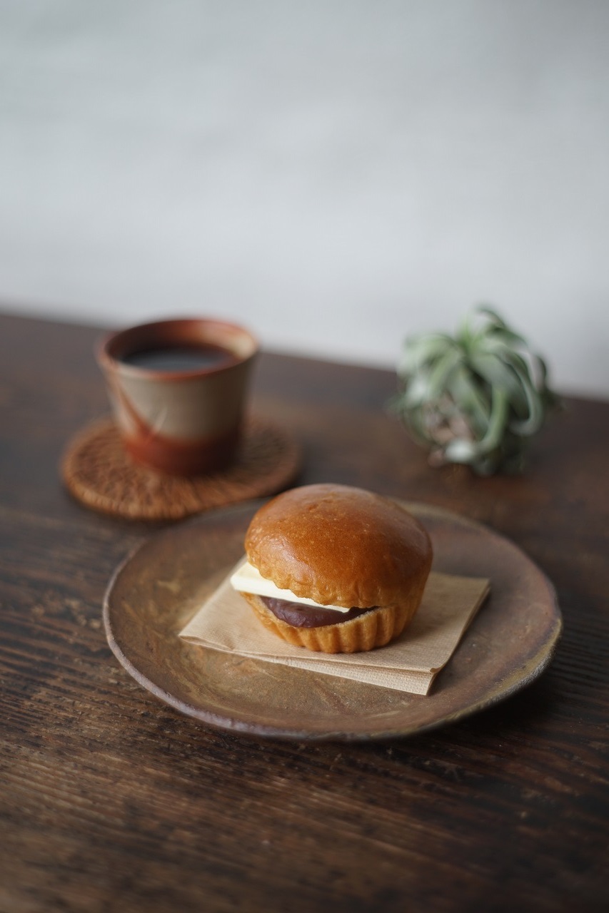 備前平小皿　Takahiro Hosokawa　－あんバターサンド－