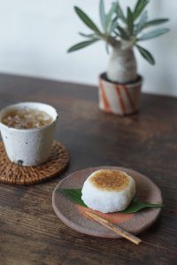 備前たたき小皿　Yoshiteru Takariki　－粗搗き大福－