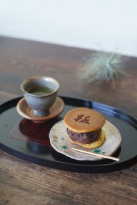 備前銀三彩小皿　Sin Isezaki　－丹波大納言どらやき極－