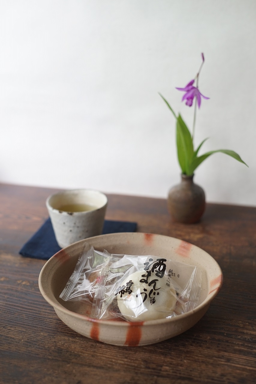 備前火襷鉢　Yoshiteru Takariki　ー酒まんじゅうと黒糖まんじゅうー