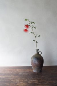備前一輪花入　QuietHouse　－緋合歓－