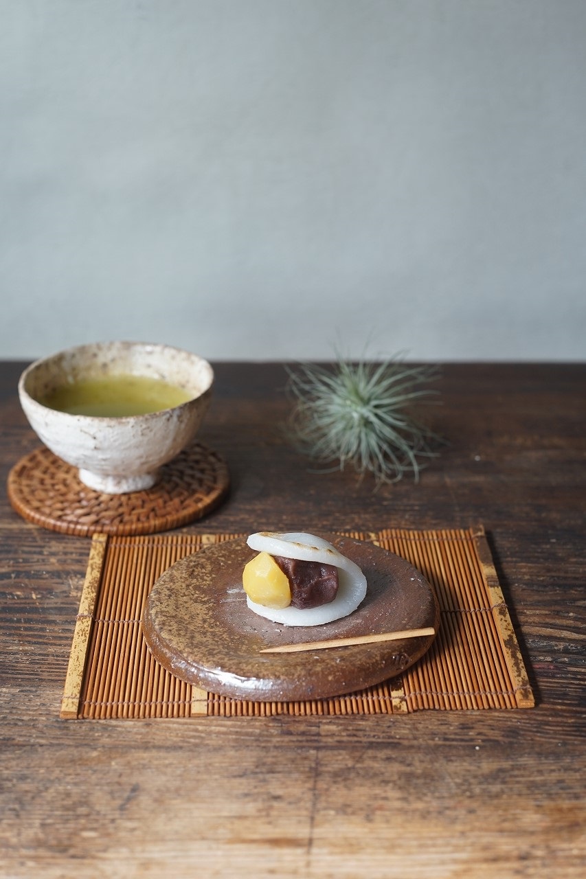 備前陶板　Yoshiteru Takariki　　ー栗餅ー