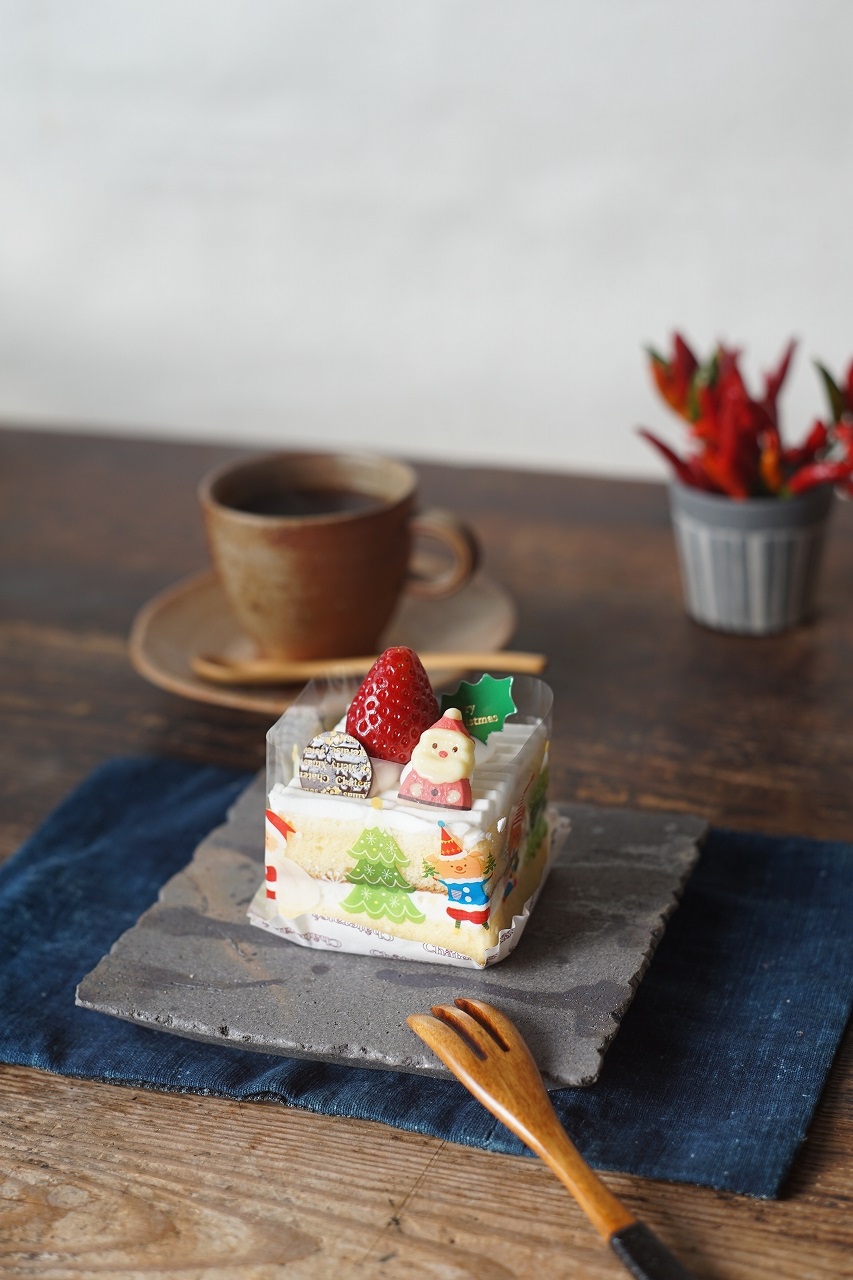 青備前角皿 Takuma Watanabe ークリスマスケーキー