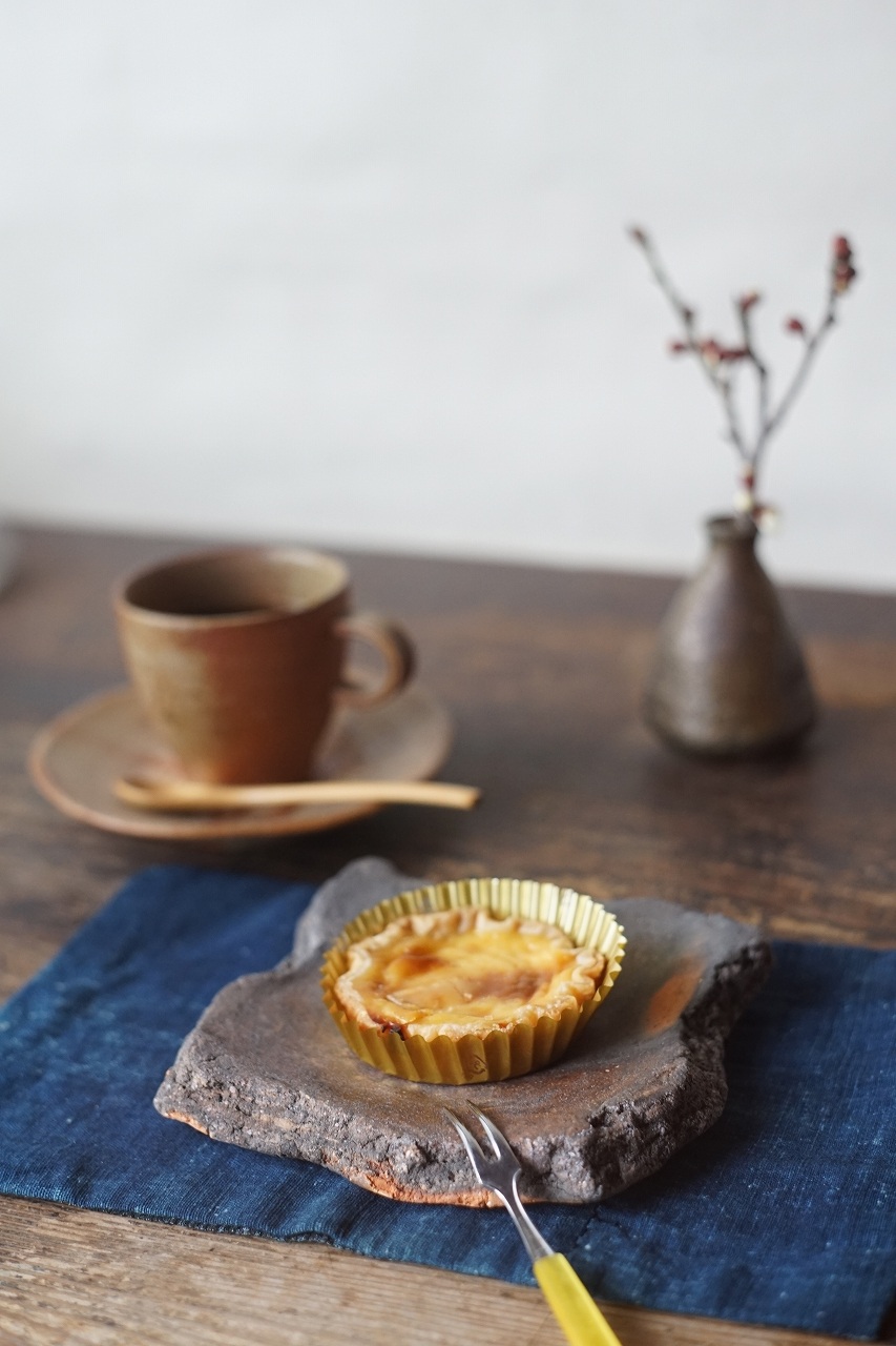 備前陶片正方小皿　Takahiro Hosokawa　ーエッグタルトー