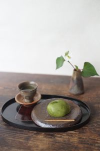 備前陶板　Yoshiteru Takariki　－お抹茶大福－