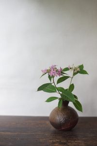 備前花入　Takuma Watanabe　－山紫陽花－