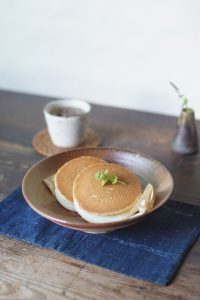 備前丸鉢　So Isezaki　－パンケーキ－