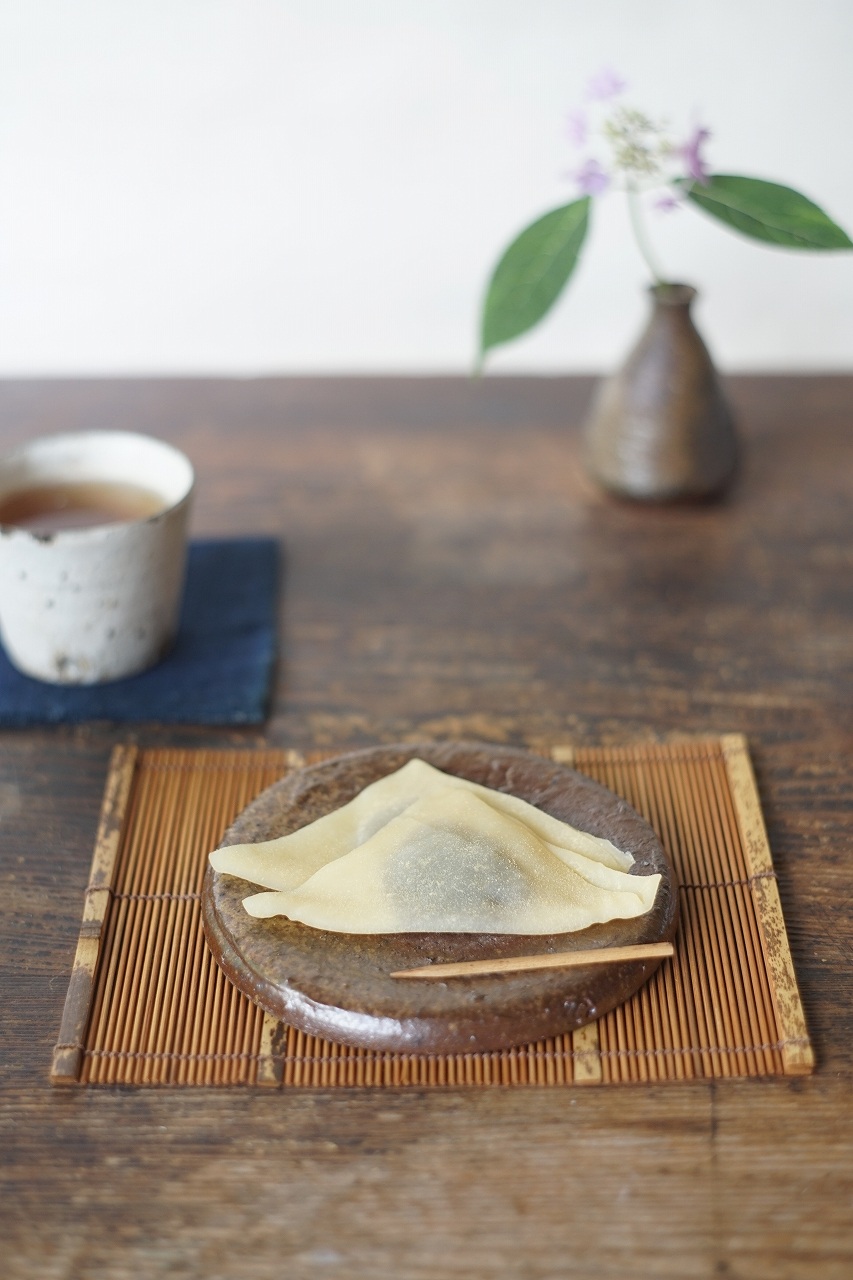 備前陶板 高力芳照 -生八つ橋-