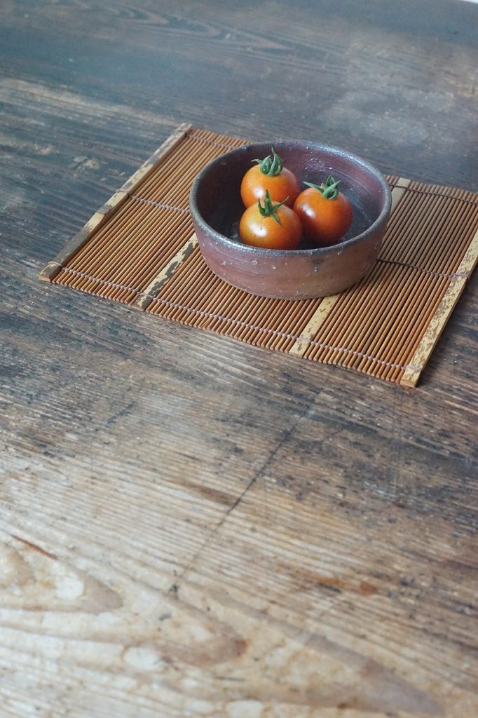 備前銅鑼小鉢　高力芳照　－プチトマト－